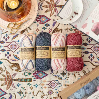 Scheepjes stone washed minerals Rhodo Radiance