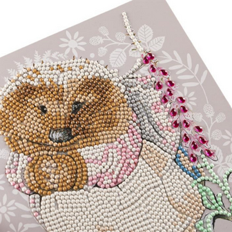 Crystal Card&nbsp;kit &reg;&nbsp;Mrs. Tiggy-Winkle (partial) 18 x 18 cm.