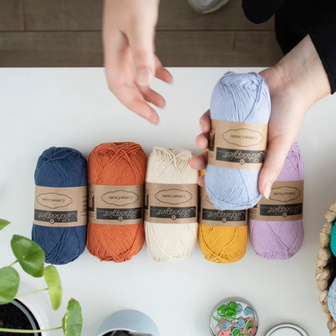 Scheepjes Cotton Create - 715 Pick Up