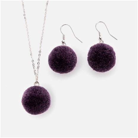 Pompon set 2 stuks voor sieraden of decoratie paars 20mm met zilverkleurig oog