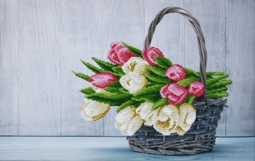 Miniart Crafts Pastel Tulips Bouquet 44 x 29 cm borduren met kralen